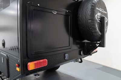 folding rear picnic table 