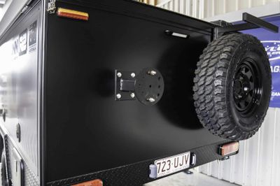 Additional spare wheel mount 