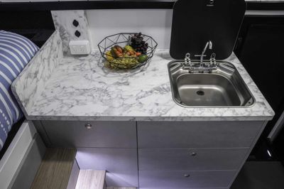Internal stainless glass top sink