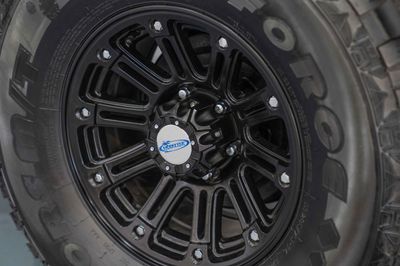 16” Mud Terrain Tyres and Alloy Wheels